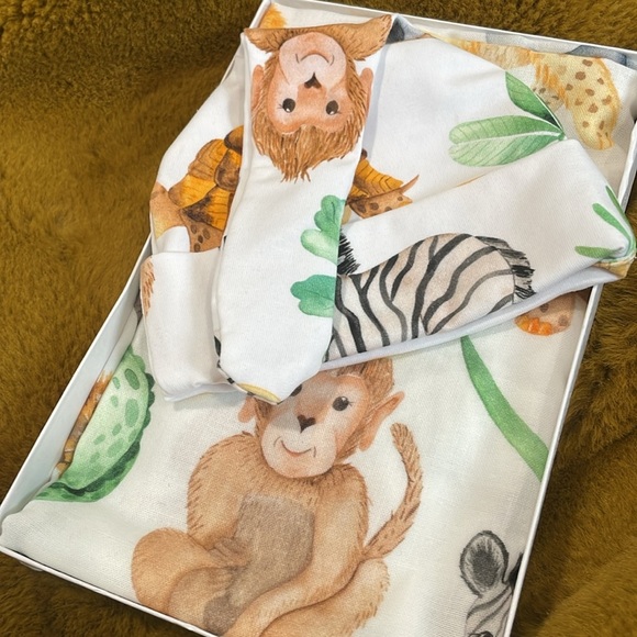 STINA & MAE Safari Life Organic Cotton Snuggle Me Home Baby Blanket NEW - Picture 4 of 7